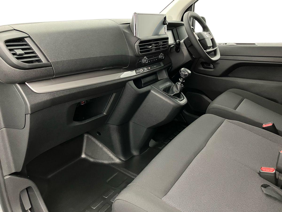 Used Vauxhall Vivaro 2025 for sale - 76425922: Photo 6