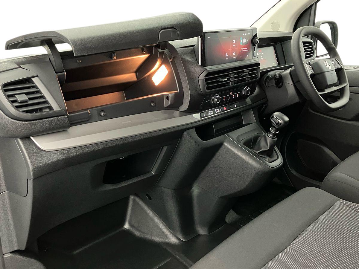Used Vauxhall Vivaro 2025 for sale - 76425922: Photo 9