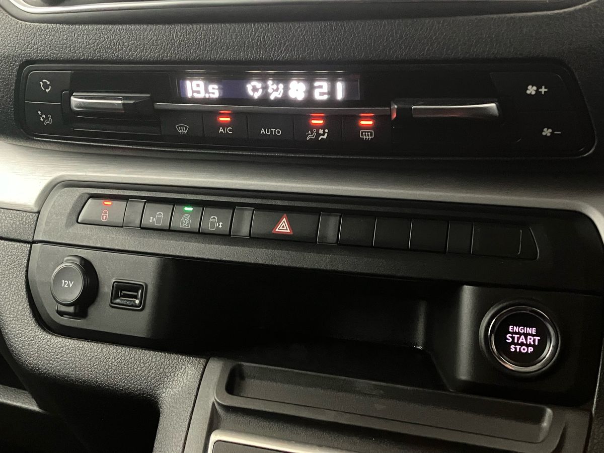 Used Vauxhall Vivaro Life 2023 for sale - 77916558: Photo 12