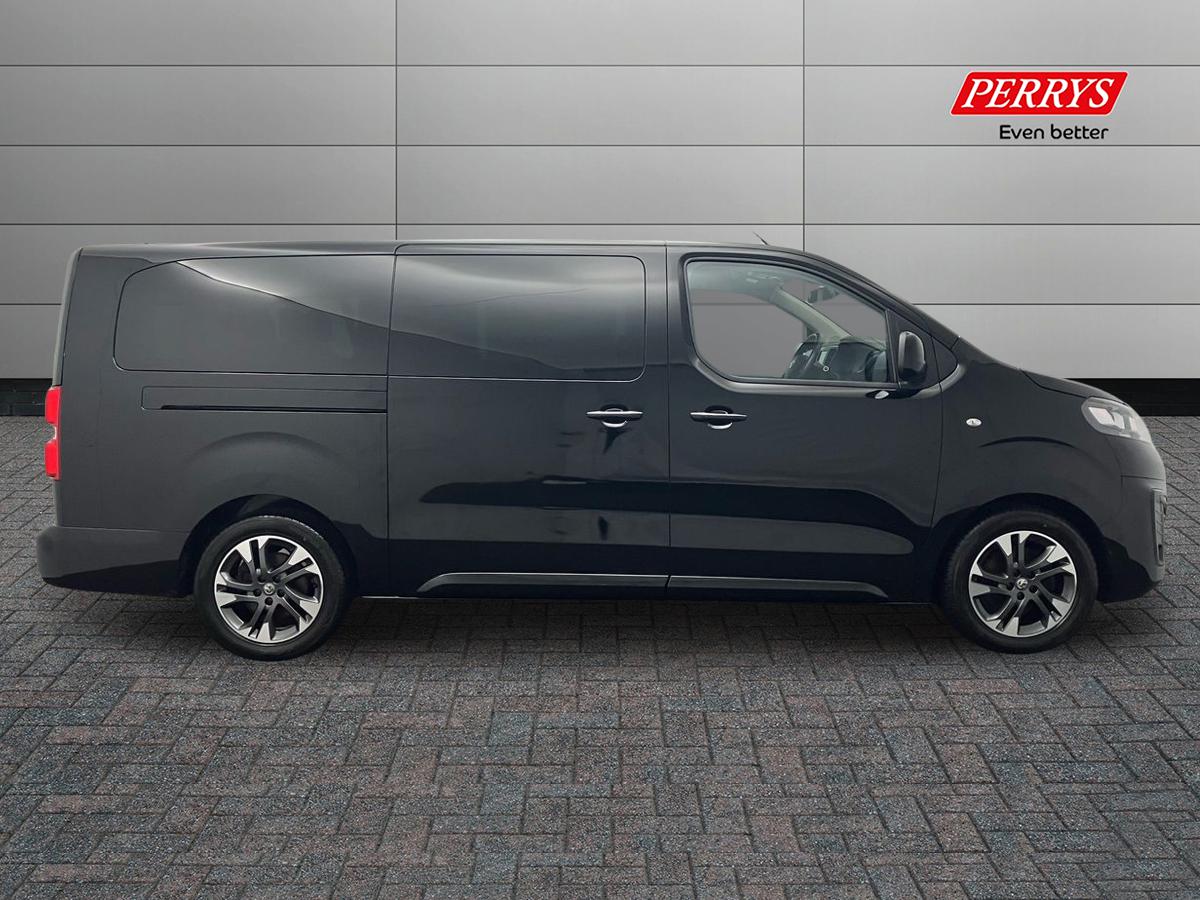 Used Vauxhall Vivaro Life 2023 for sale - 77916558: Photo 3