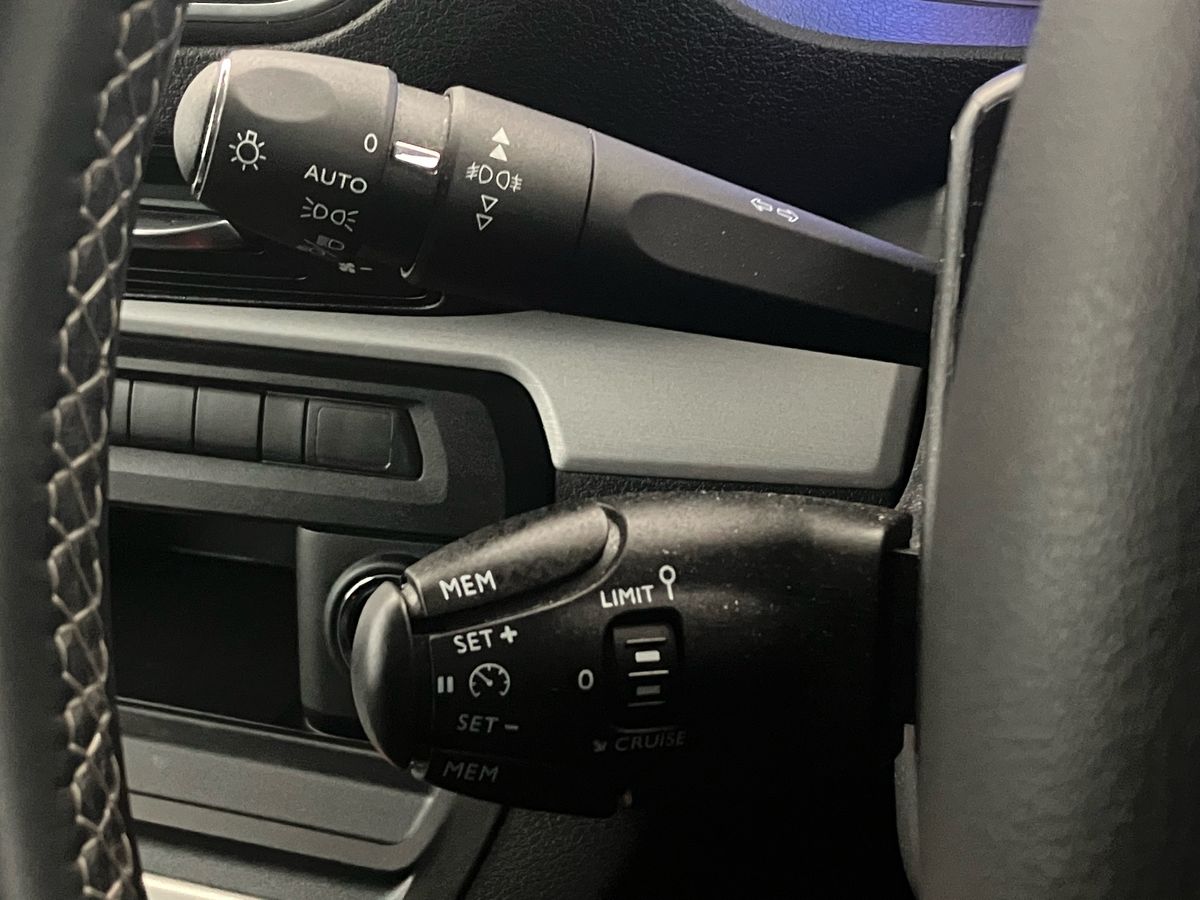 Used Vauxhall Vivaro Life 2023 for sale - 77916558: Photo 37