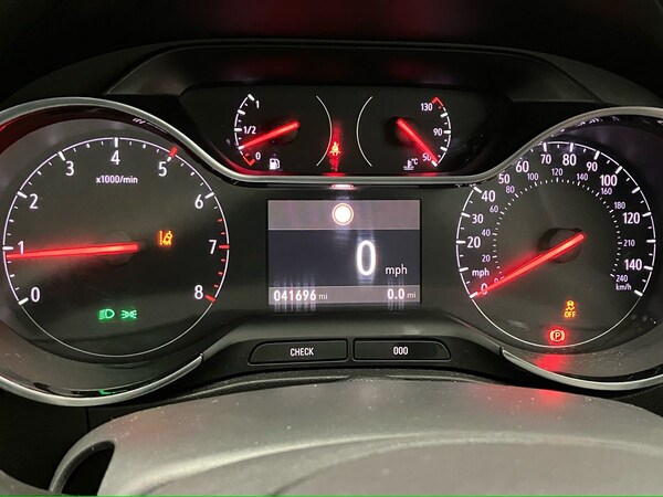 Used Vauxhall Crossland 2022 for sale - 75523203: Photo 16