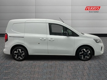 Used Nissan Other 2023 for sale - 75407654: Photo