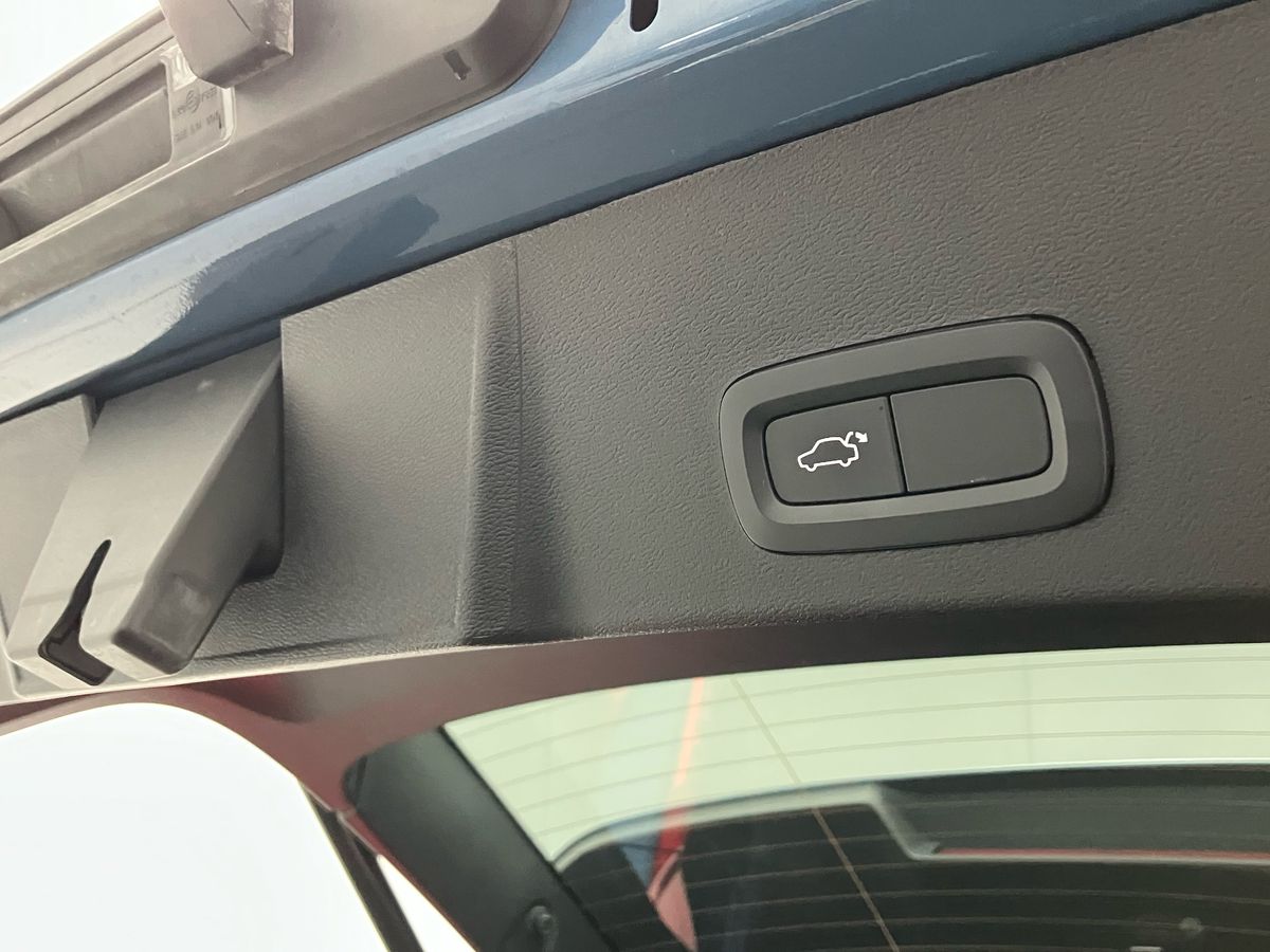 Used Volvo XC40 2022 for sale - 76669297: Photo 22