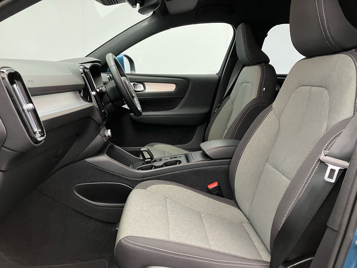 Used Volvo XC40 2022 for sale - 76669297: Photo 27