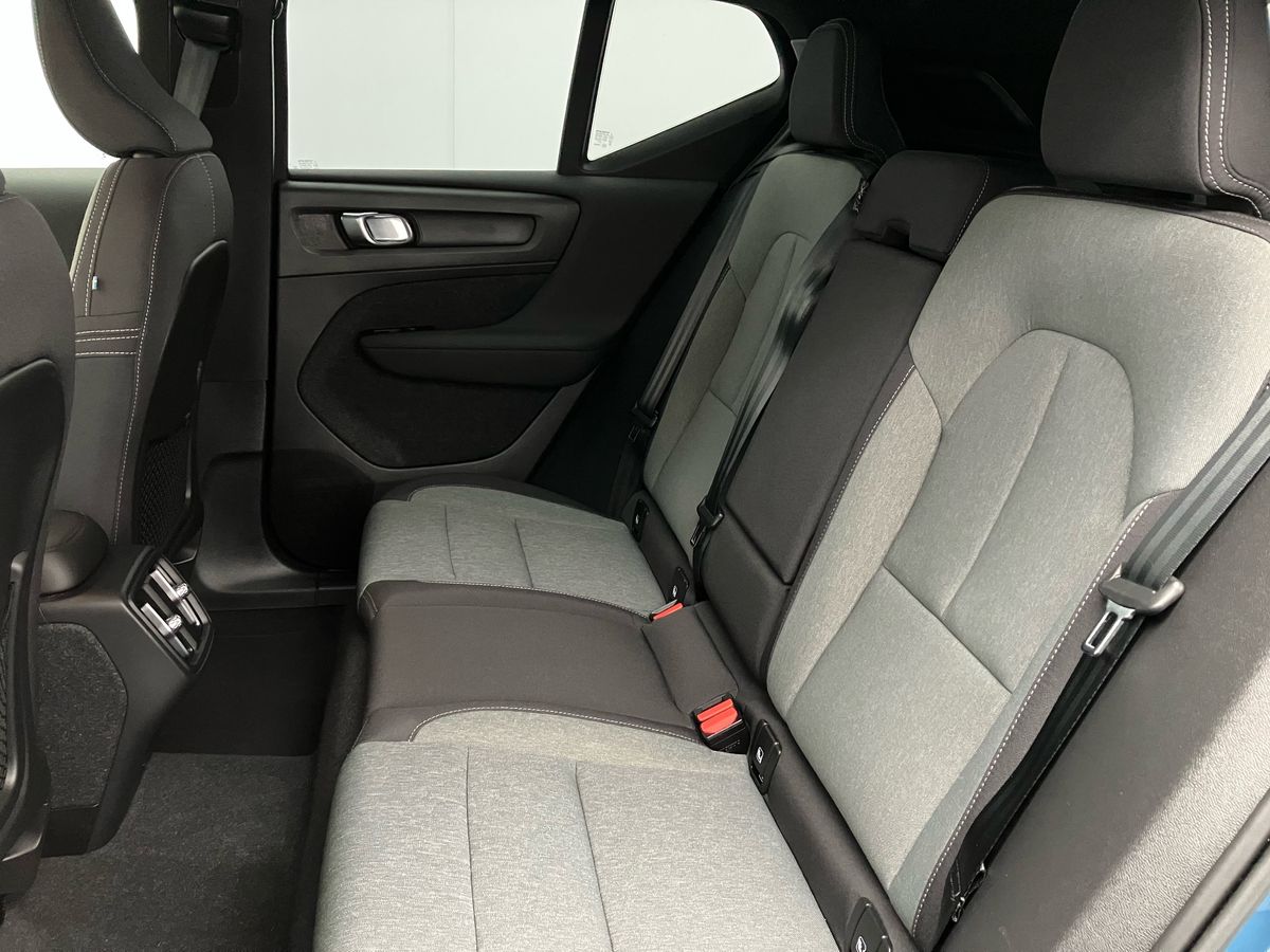 Used Volvo XC40 2022 for sale - 76669297: Photo 28