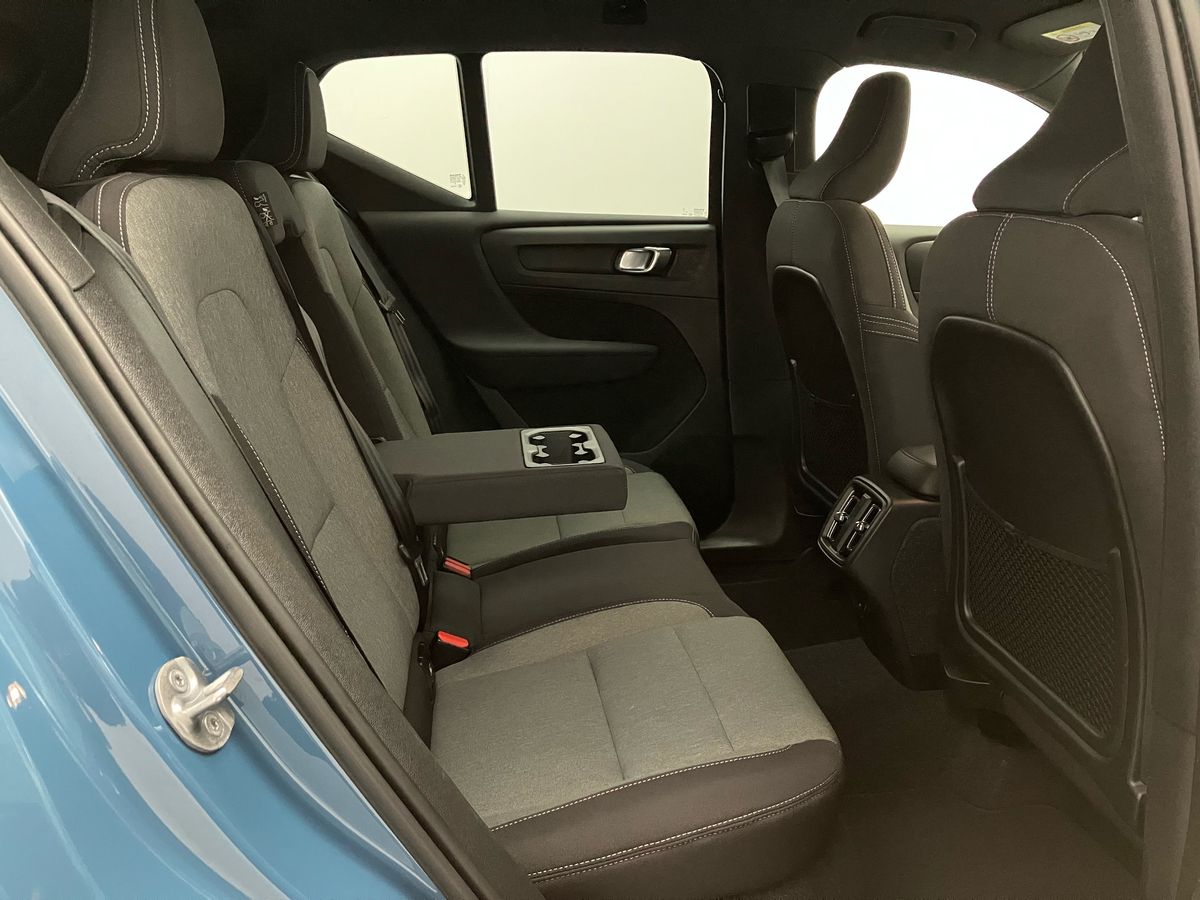 Used Volvo XC40 2022 for sale - 76669297: Photo 32