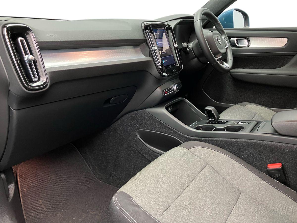 Used Volvo XC40 2022 for sale - 76669297: Photo 6