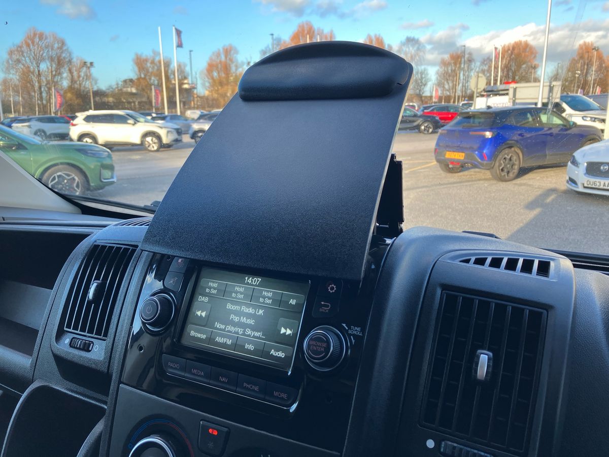 Used Peugeot Boxer 2018 for sale - 76792523: Photo 35