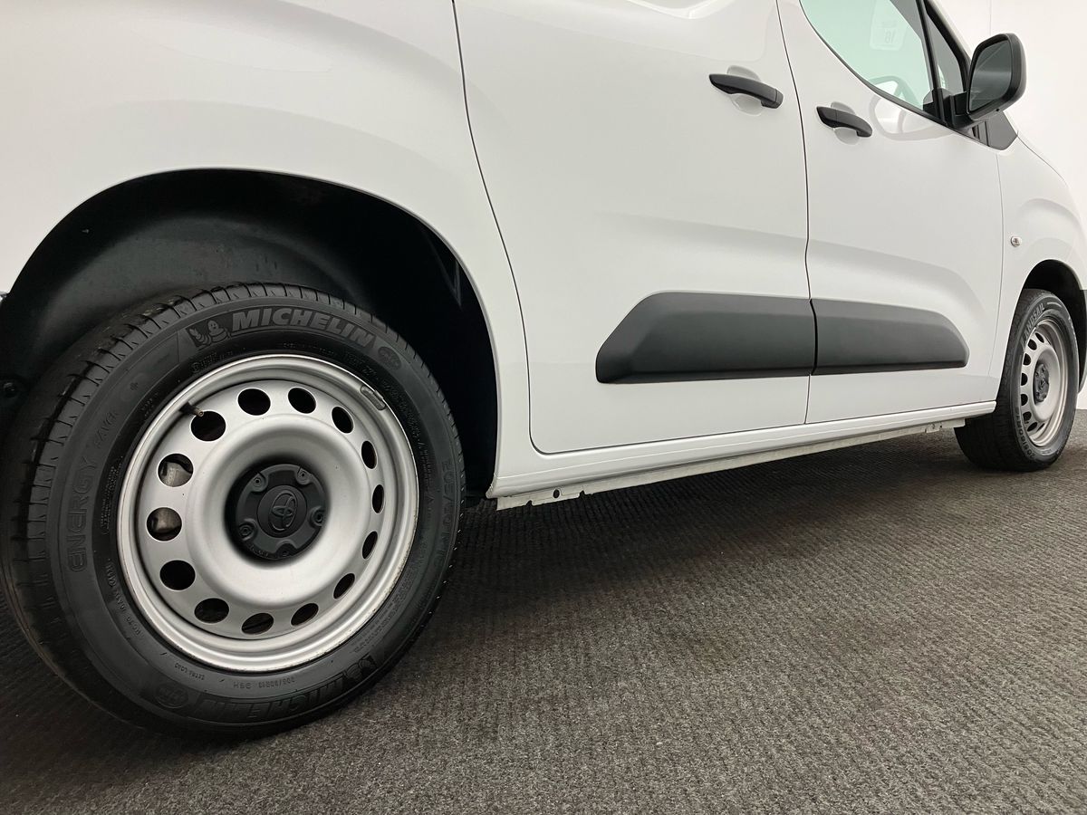 Used Toyota ProAce 2022 for sale - 76243648: Photo 24