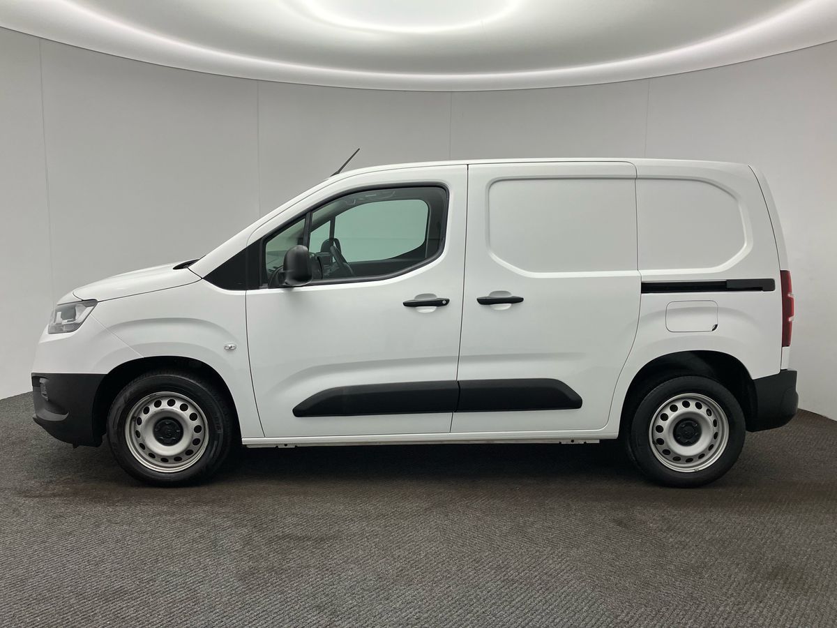 Used Toyota ProAce 2022 for sale - 76243648: Photo 37