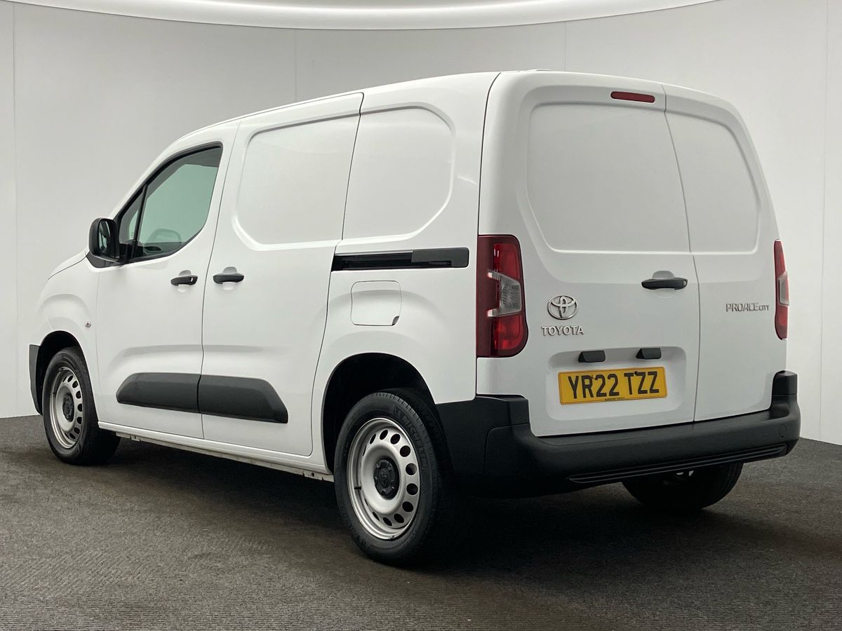 Used Toyota ProAce 2022 for sale - 76243648: Photo 38