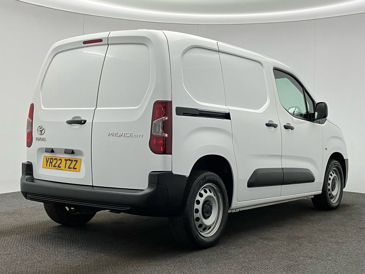 Used Toyota ProAce 2022 for sale - 76243648: Photo 39