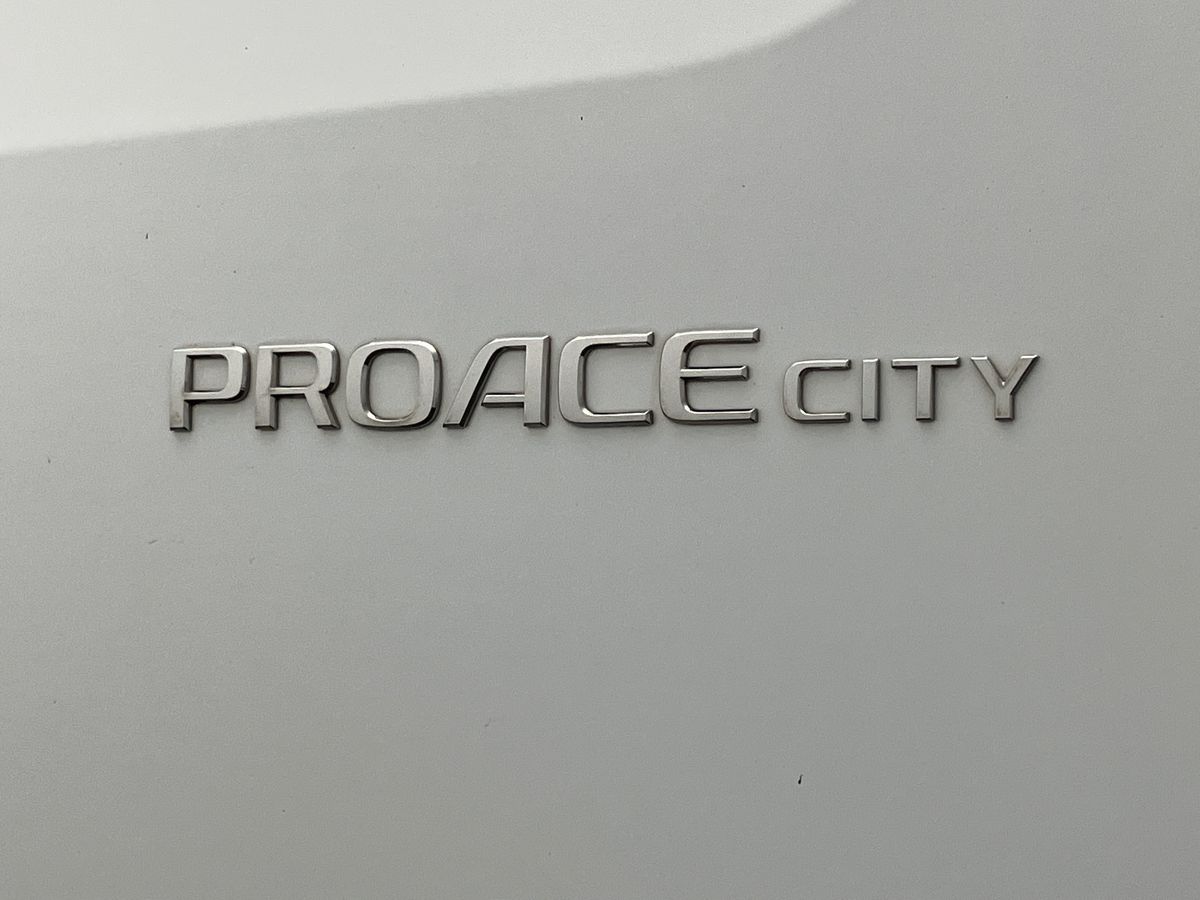 Used Toyota ProAce 2022 for sale - 76243648: Photo 41