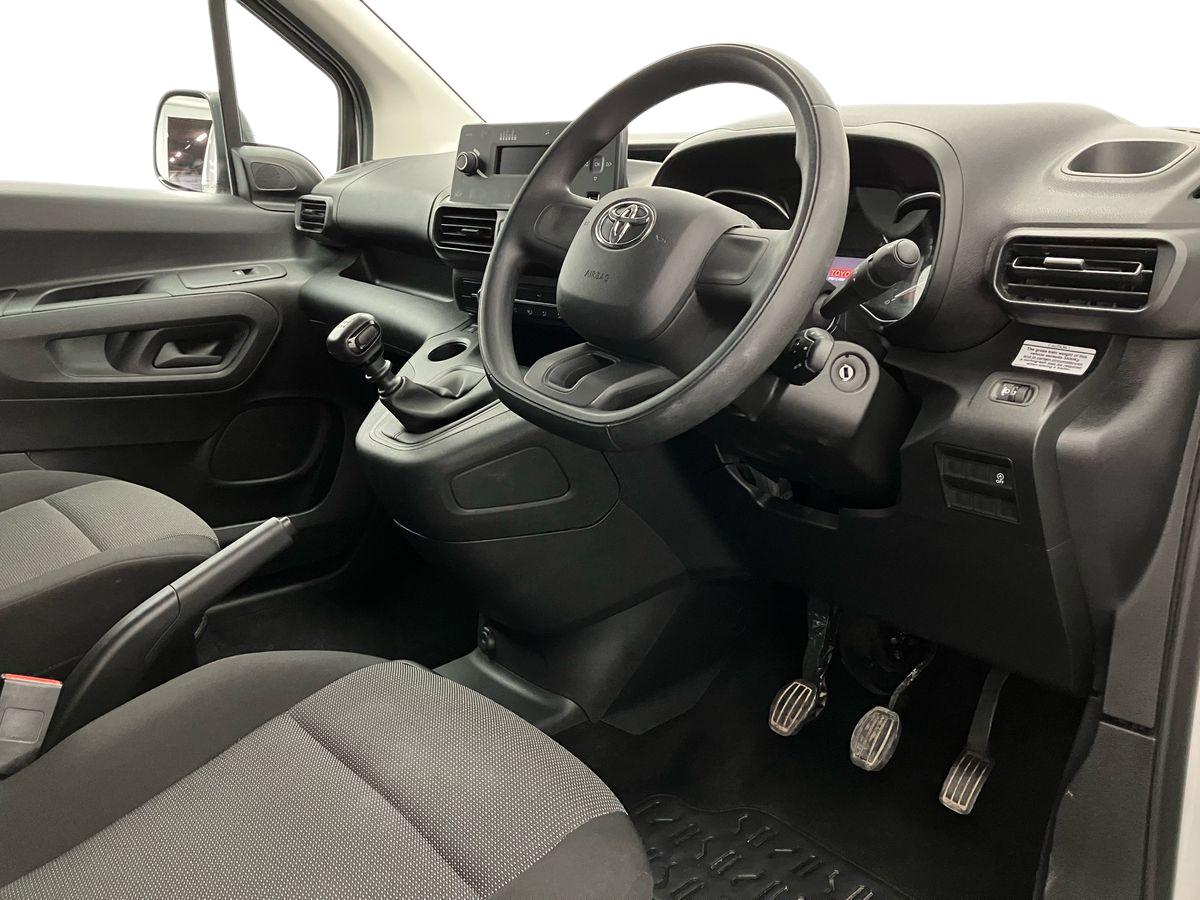 Used Toyota ProAce 2022 for sale - 76243648: Photo 8