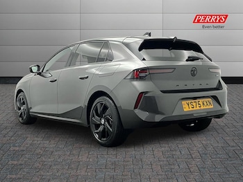 Used Vauxhall Astra 2025 for sale - 76462335: Photo