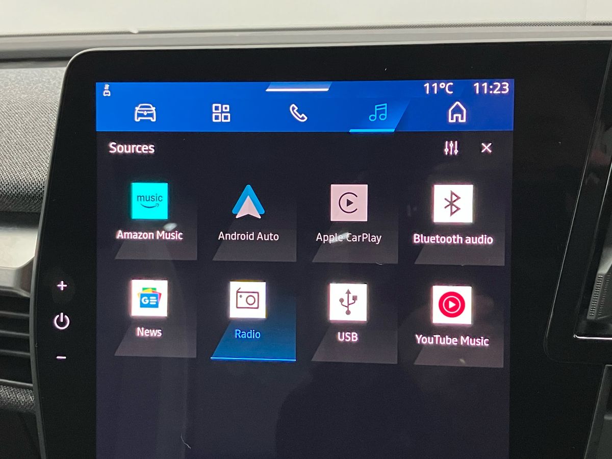 Used Renault Scenic E-Tech 2025 for sale - 76845595: Photo 10