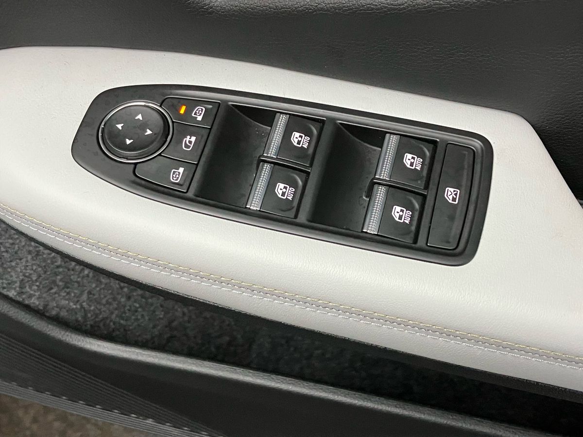 Used Renault Scenic E-Tech 2025 for sale - 76845595: Photo 18