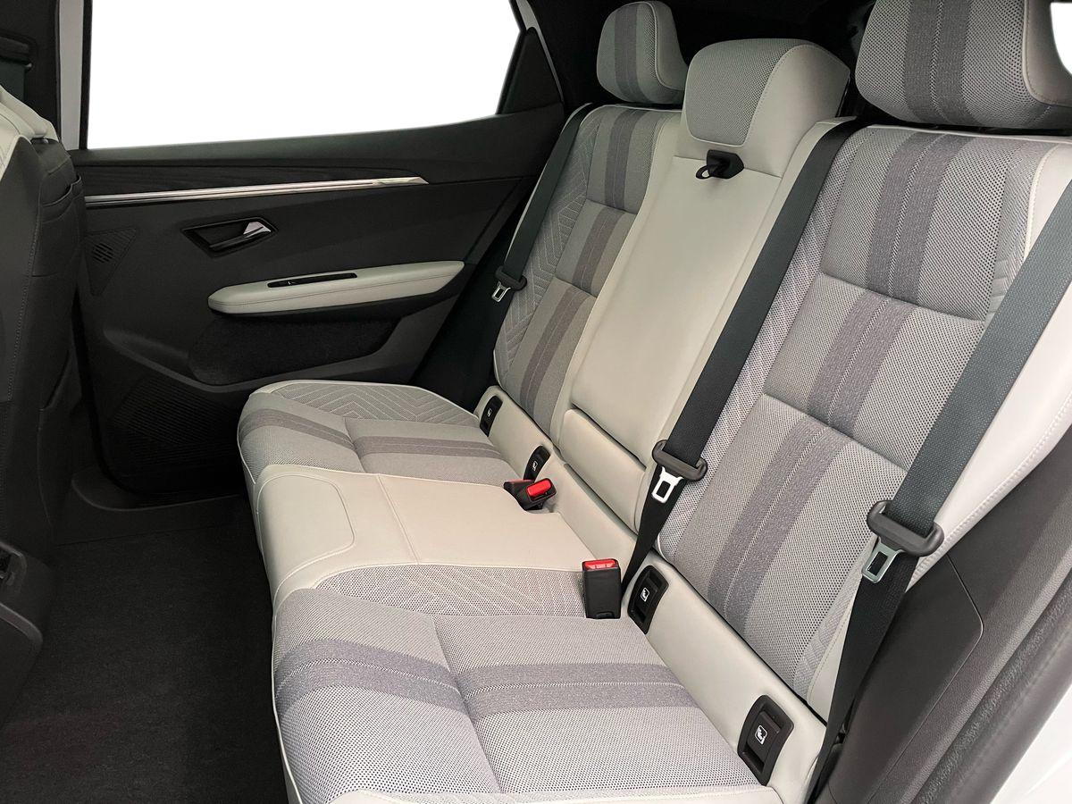 Used Renault Scenic E-Tech 2025 for sale - 76845595: Photo 19