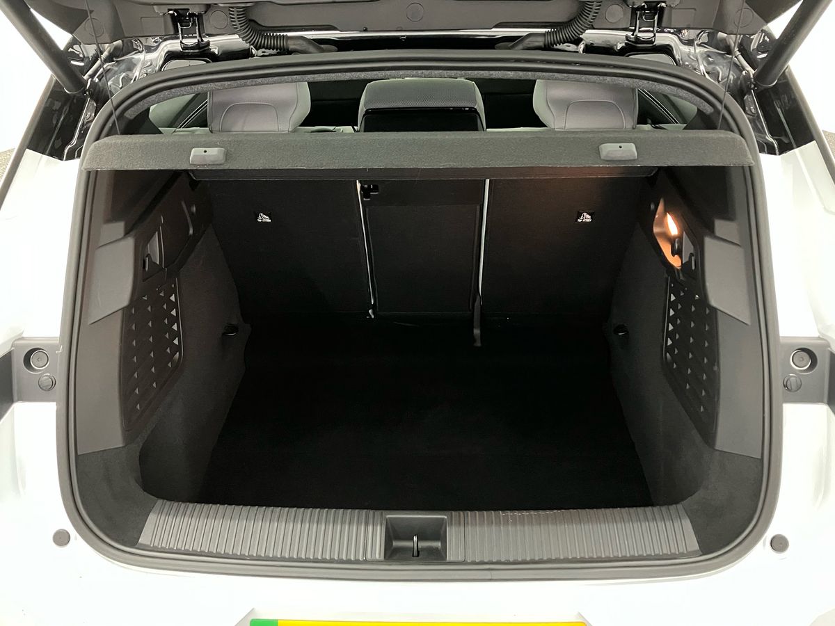 Used Renault Scenic E-Tech 2025 for sale - 76845595: Photo 20