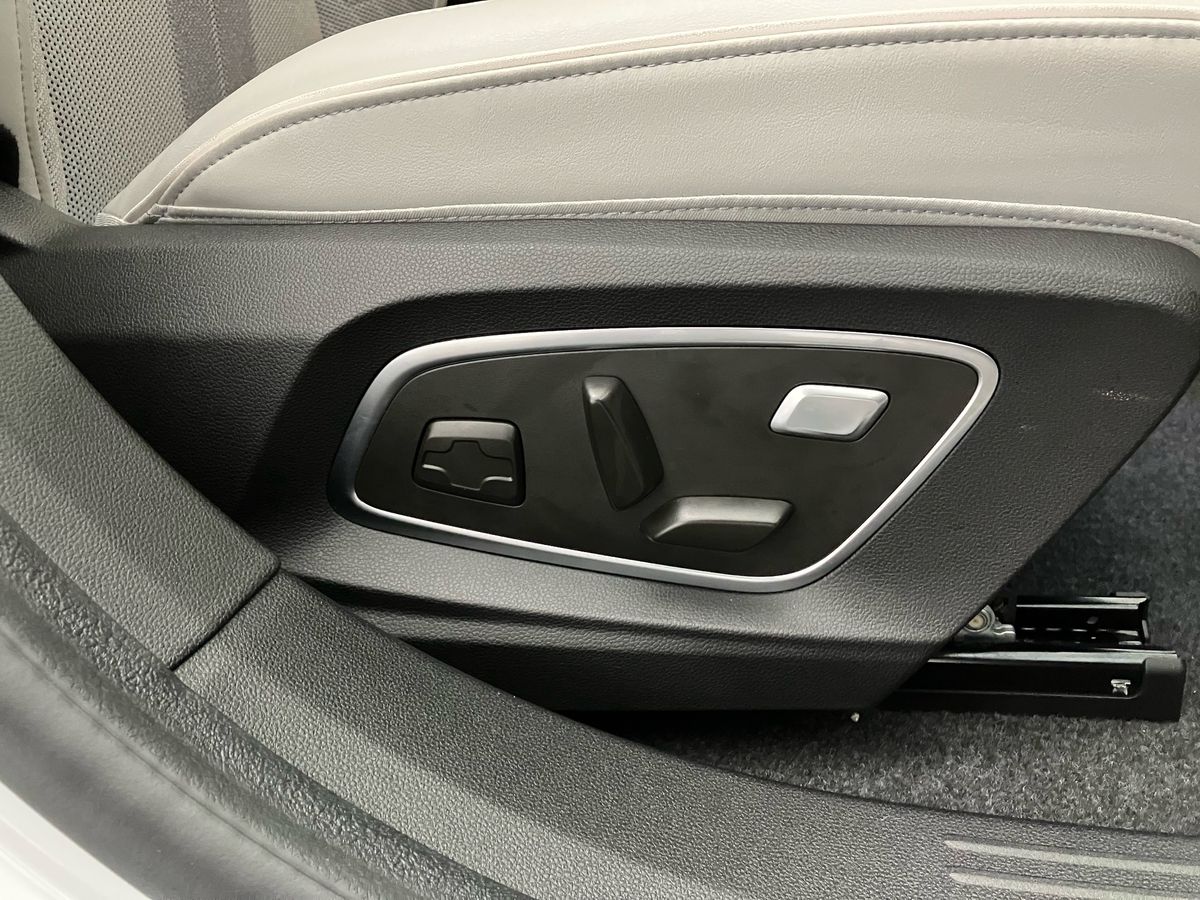 Used Renault Scenic E-Tech 2025 for sale - 76845595: Photo 30