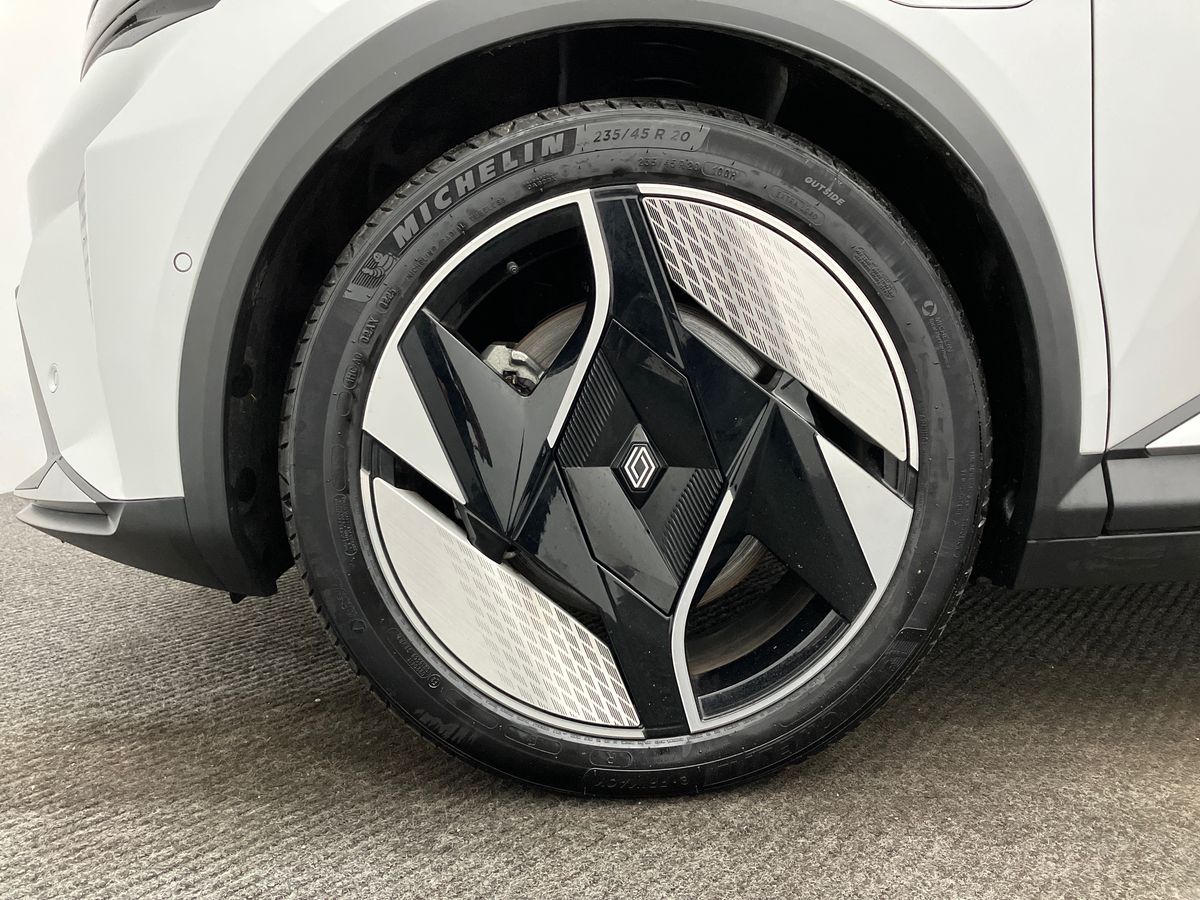 Used Renault Scenic E-Tech 2025 for sale - 76845595: Photo 7