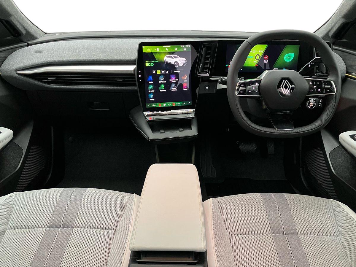 Used Renault Scenic E-Tech 2025 for sale - 76845595: Photo 9