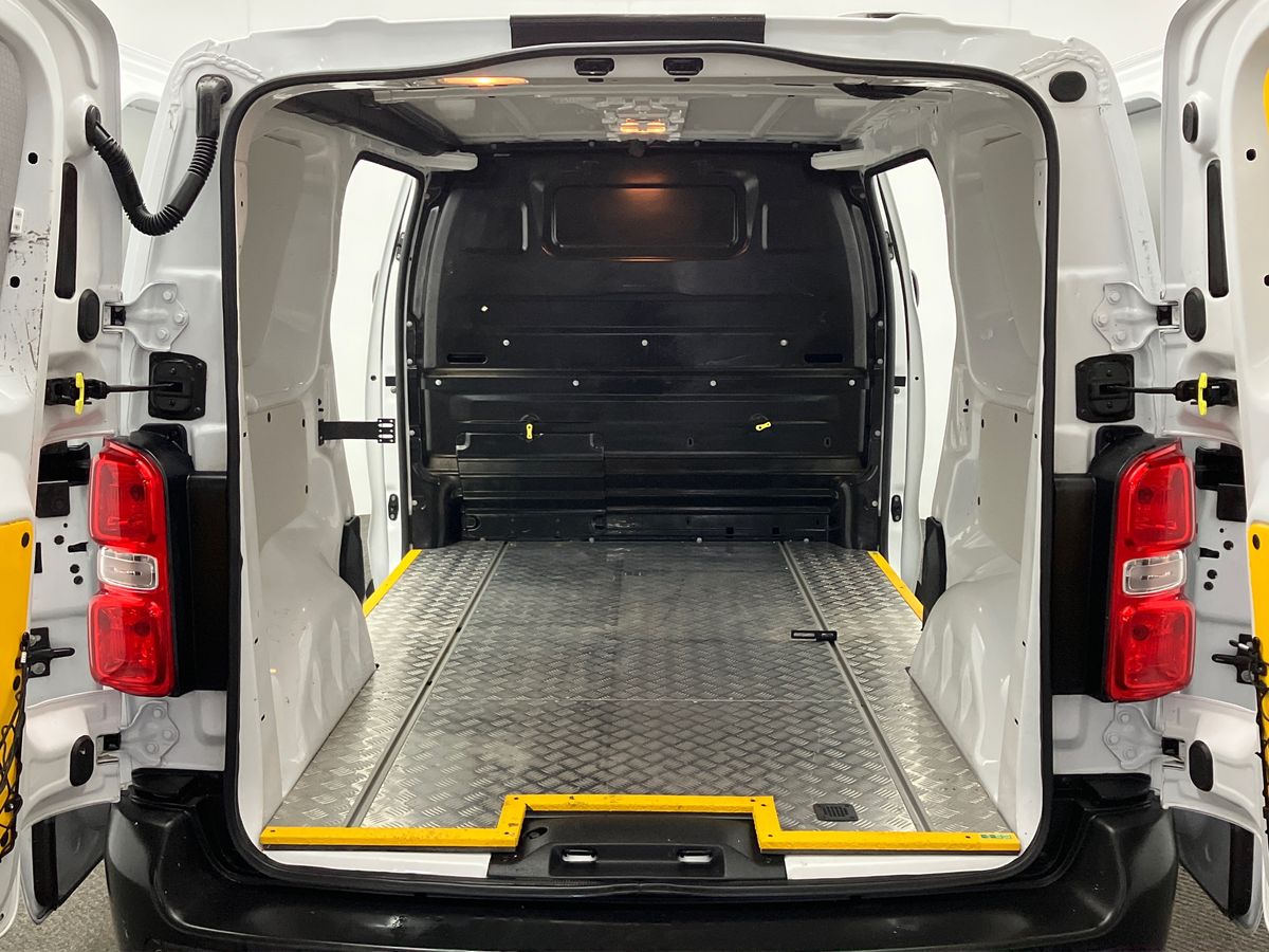 Used Peugeot Expert 2023 for sale - 77221131: Photo 21