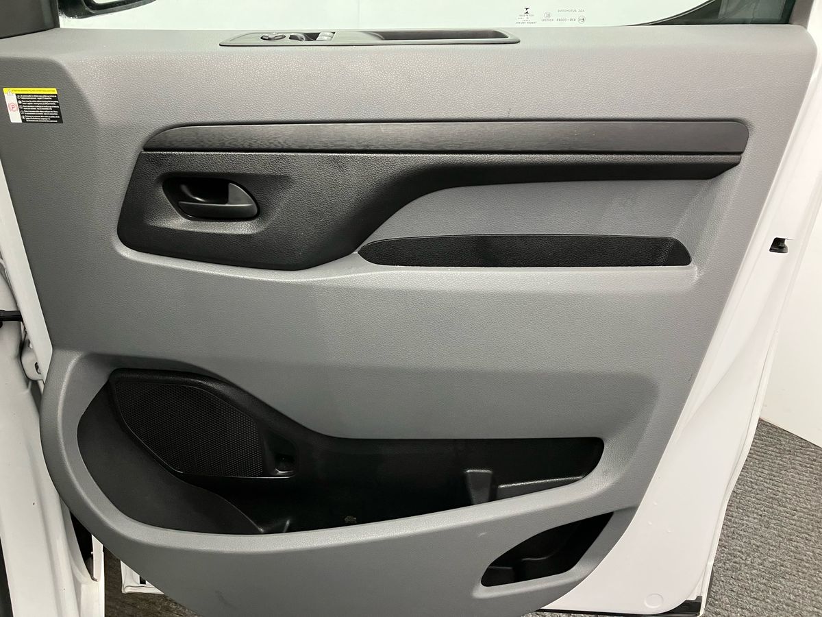 Used Peugeot Expert 2023 for sale - 77221131: Photo 35