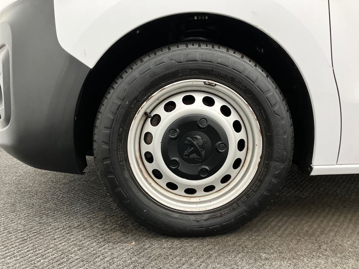 Used Peugeot Expert 2023 for sale - 77221131: Photo 7