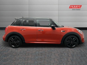 Used MINI Hatch 2019 for sale - 75283760: Photo