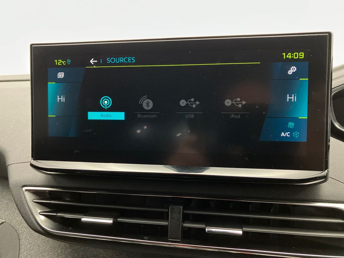 Used Peugeot 3008 2023 for sale - 78189694: Photo 32