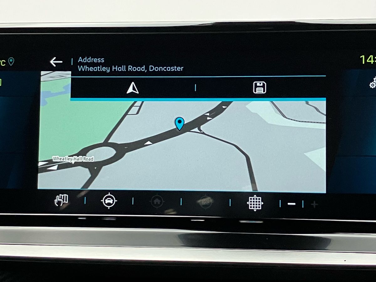 Used Peugeot 2008 2022 for sale - 76777496: Photo 11