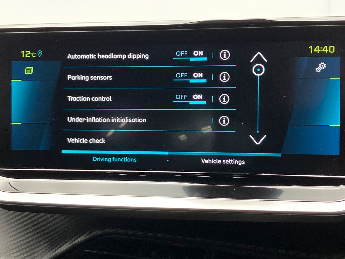 Used Peugeot 2008 2022 for sale - 76777496: Photo 41