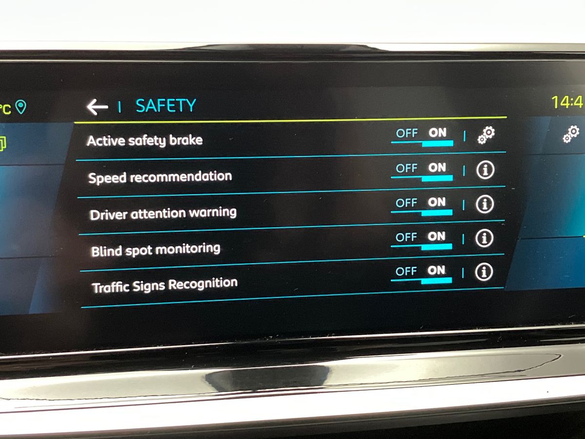 Used Peugeot 2008 2022 for sale - 76777496: Photo 42