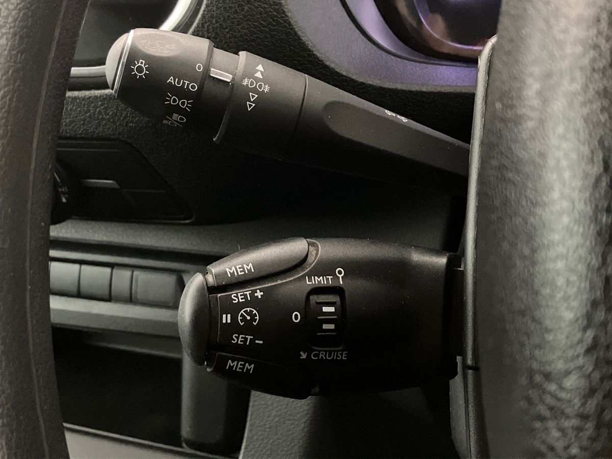 Used Vauxhall Vivaro 2020 for sale - 77113641: Photo 26