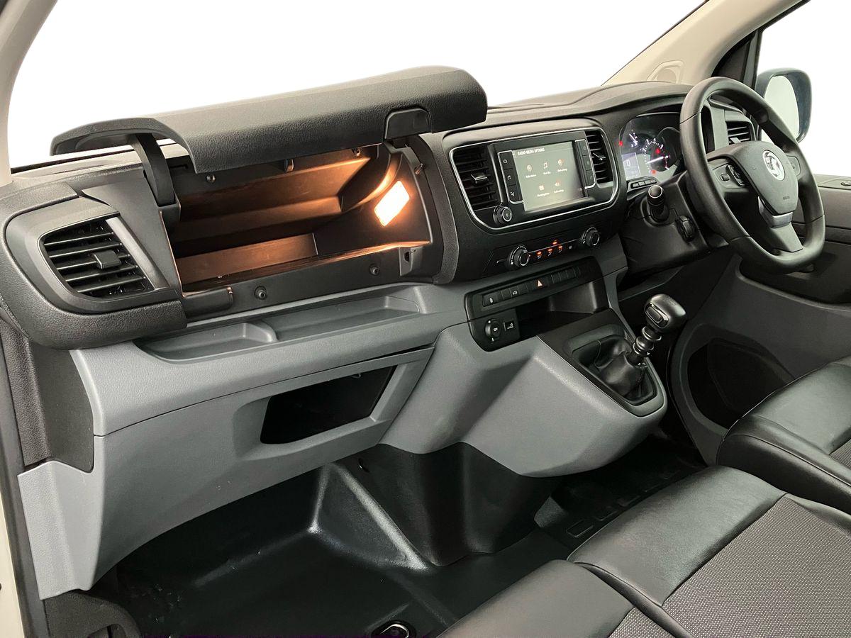 Used Vauxhall Vivaro 2020 for sale - 77113641: Photo 9