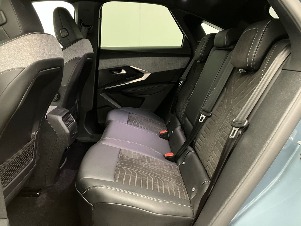 Used Peugeot 3008 2025 for sale - 77180302: Photo 29