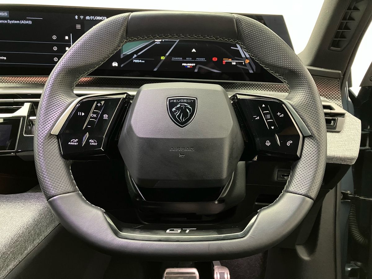 Used Peugeot 3008 2025 for sale - 77180302: Photo 31