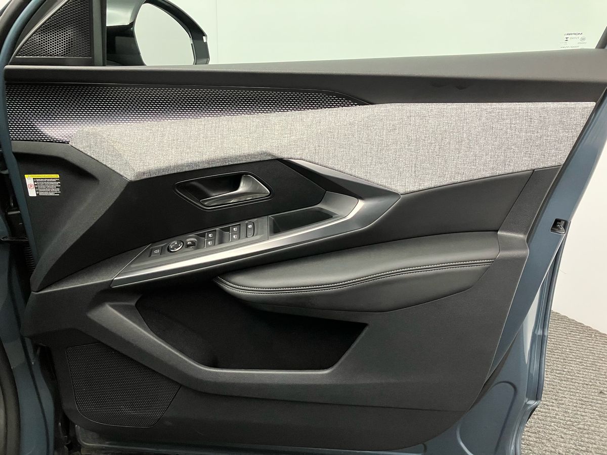 Used Peugeot 3008 2025 for sale - 77180302: Photo 32