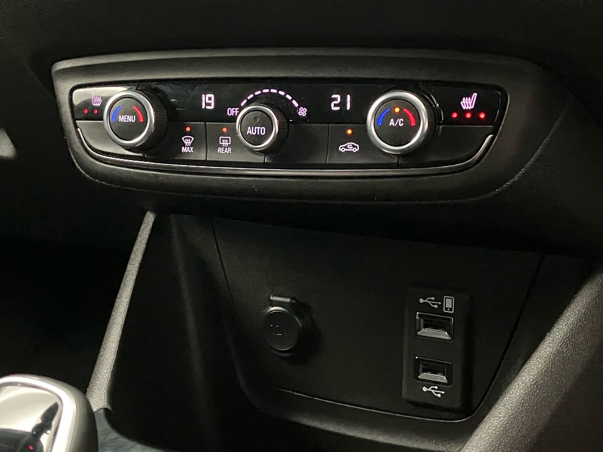 Used Vauxhall Crossland 2022 for sale - 76518161: Photo 35