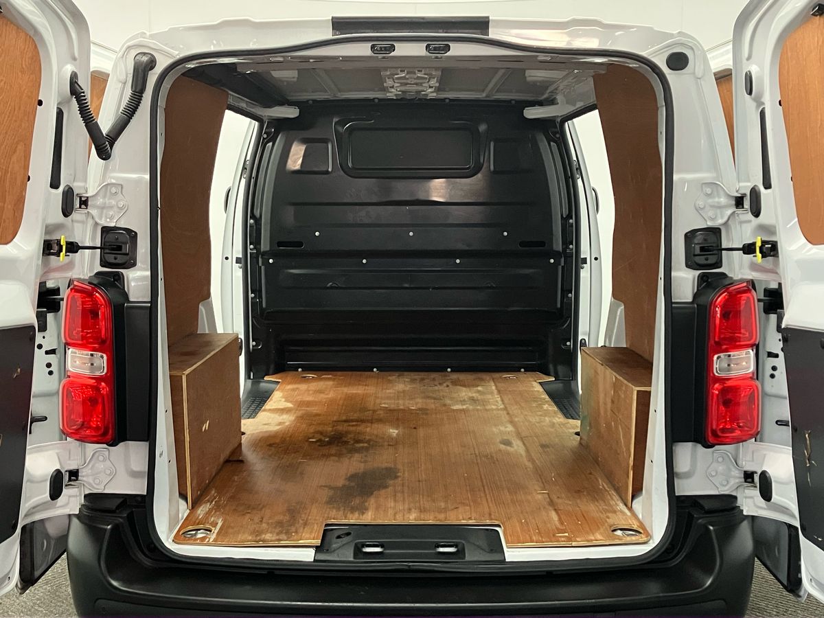 Used Vauxhall Vivaro 2022 for sale - 76045447: Photo 21