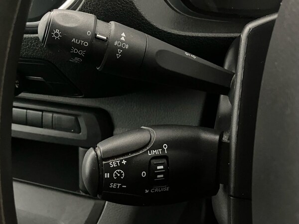 Used Vauxhall Vivaro 2022 for sale - 76045447: Photo 34