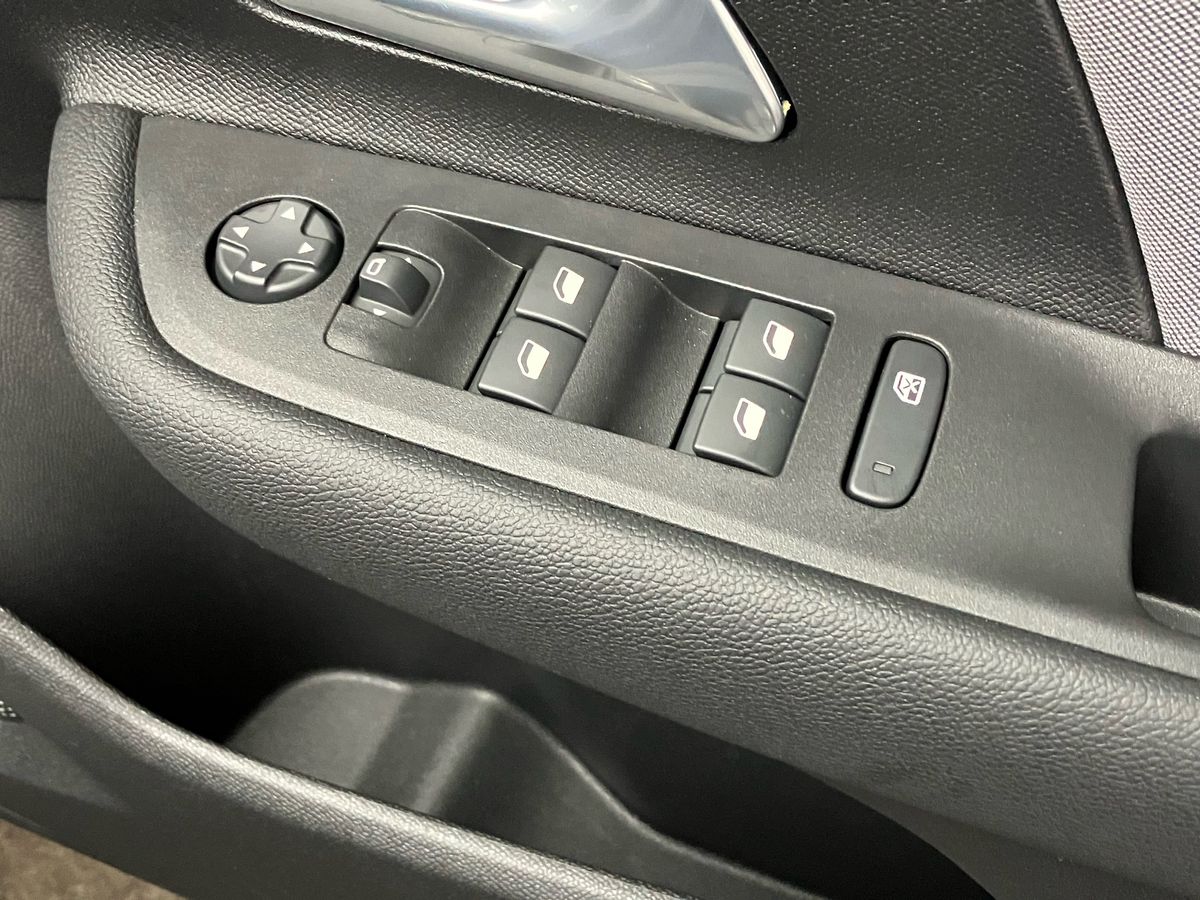 Used Vauxhall Mokka 2025 for sale - 76128226: Photo 18