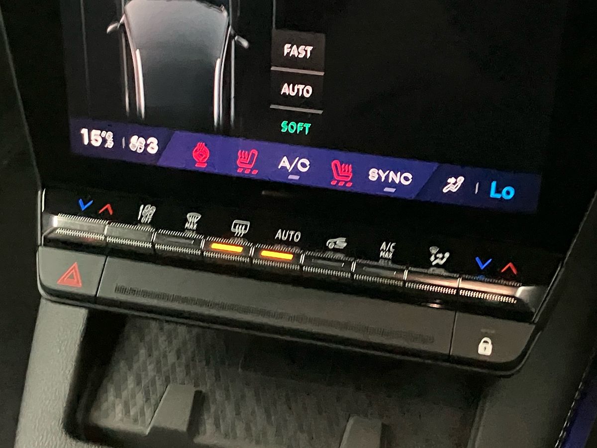 Used Renault Scenic E-Tech 2024 for sale - 77045867: Photo 12