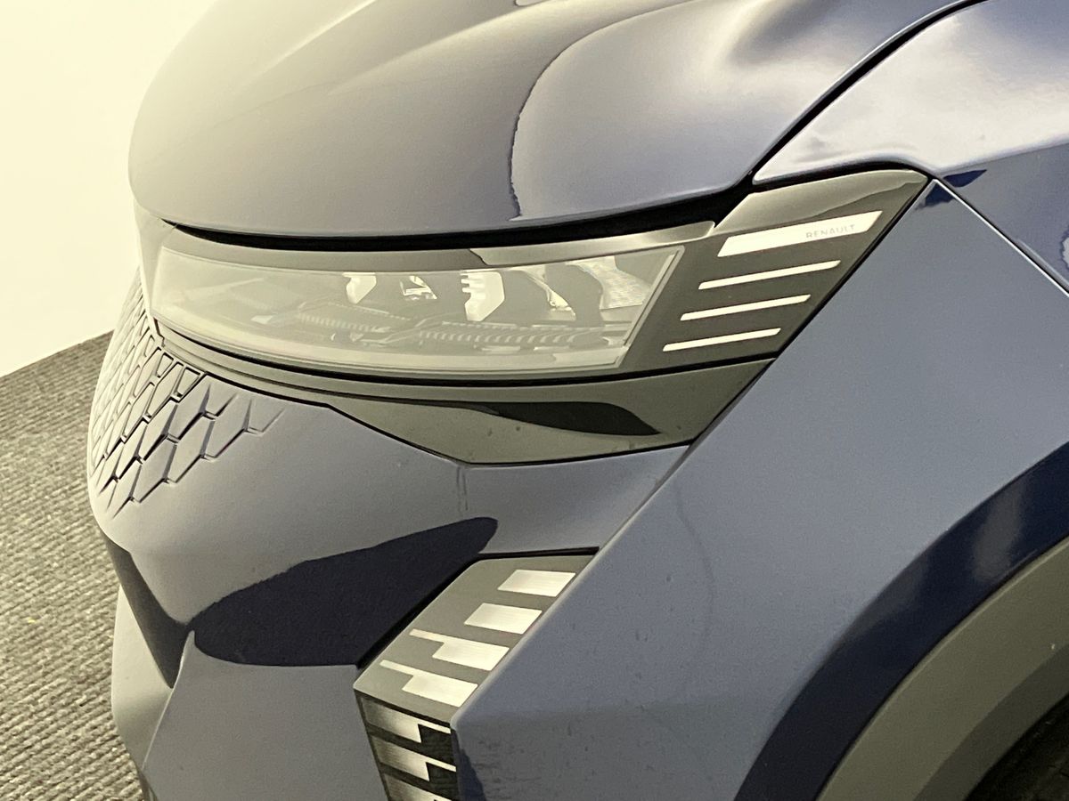 Used Renault Scenic E-Tech 2024 for sale - 77045867: Photo 13