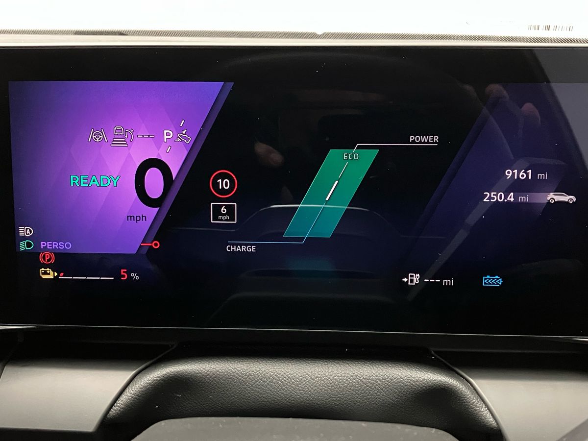 Used Renault Scenic E-Tech 2024 for sale - 77045867: Photo 14