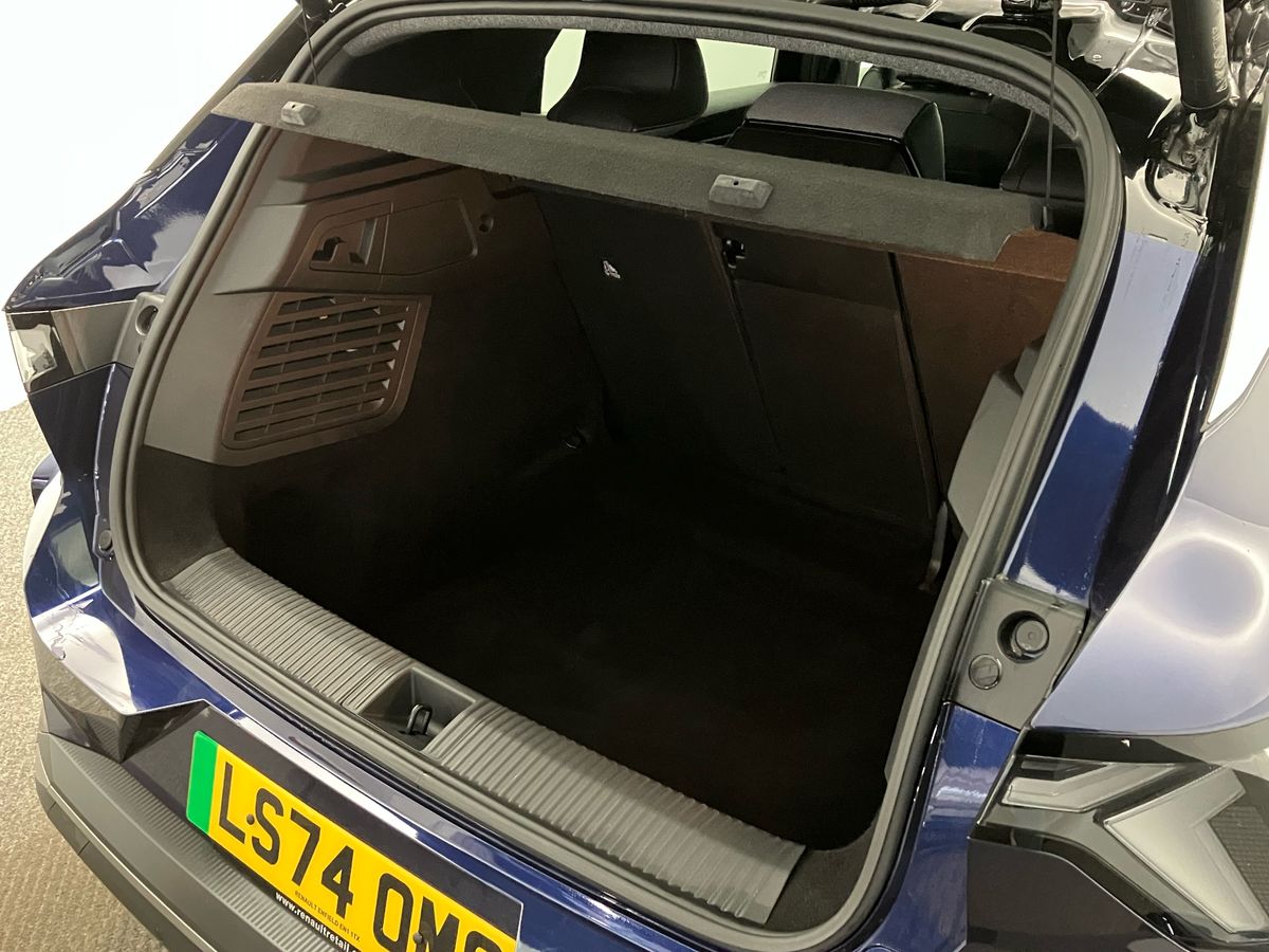 Used Renault Scenic E-Tech 2024 for sale - 77045867: Photo 21