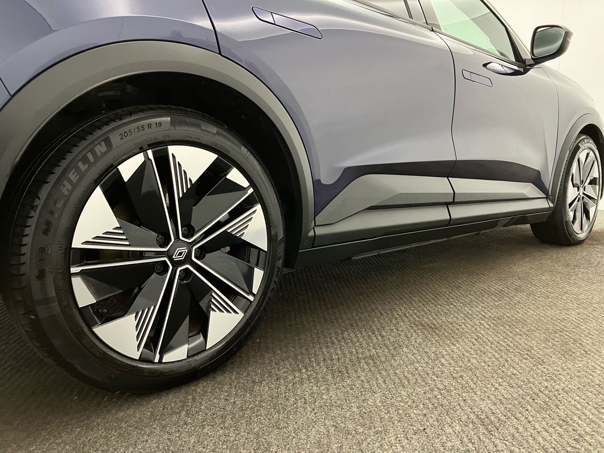 Used Renault Scenic E-Tech 2024 for sale - 77045867: Photo 24