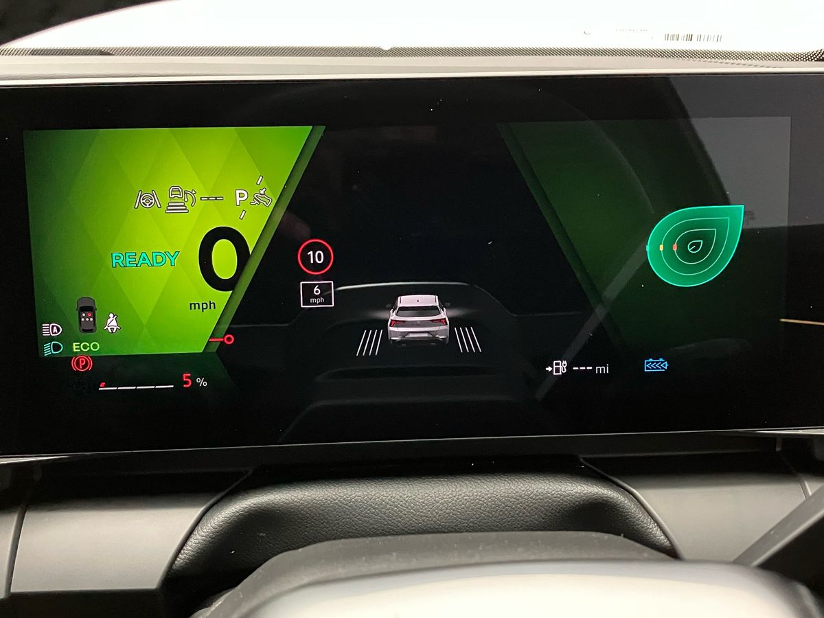 Used Renault Scenic E-Tech 2024 for sale - 77045867: Photo 47